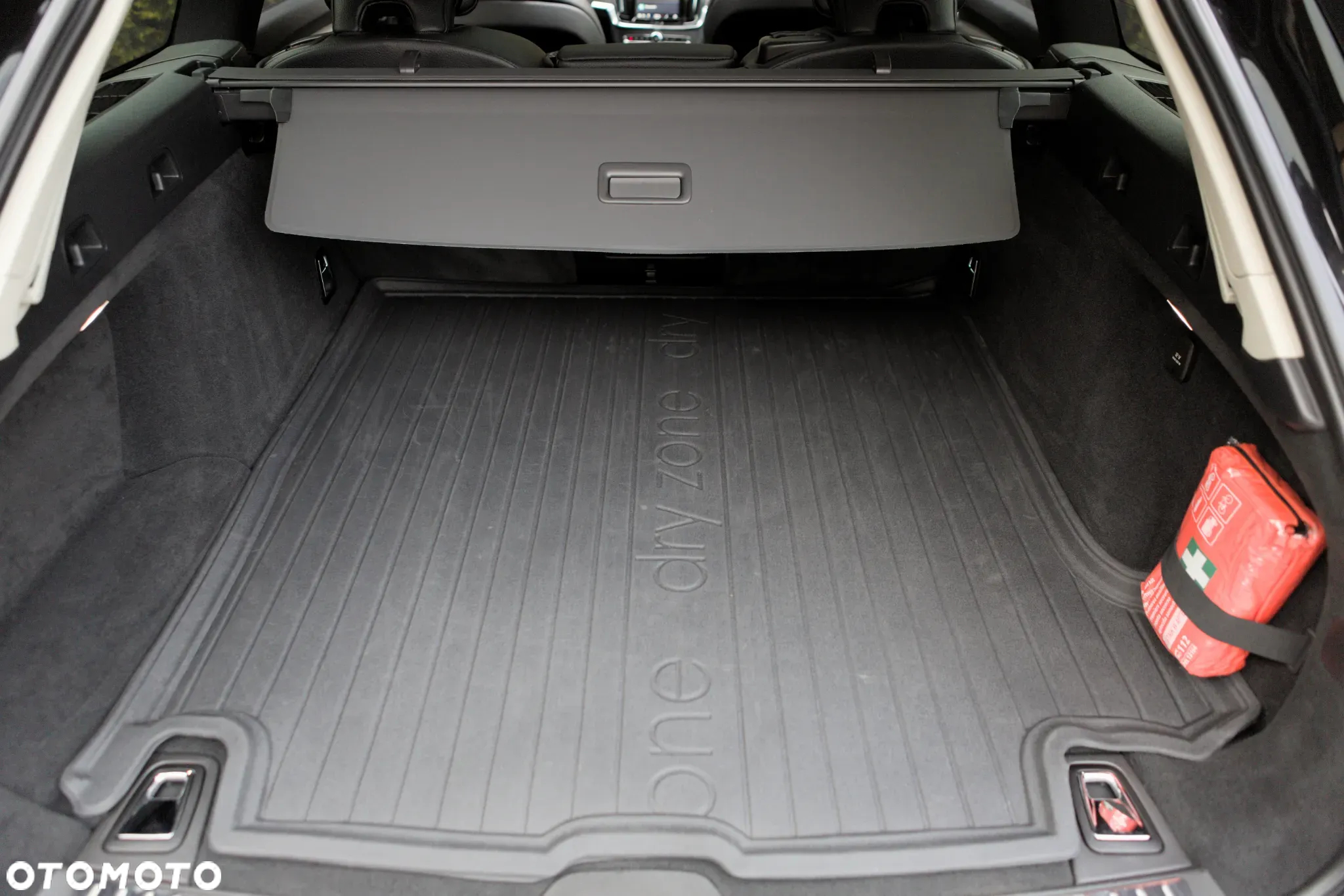 Volvo V90 Cross Country B6 B AWD Geartronic - 33