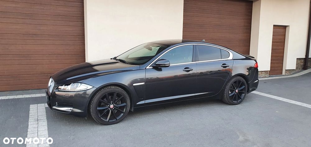 Jaguar XF - 1