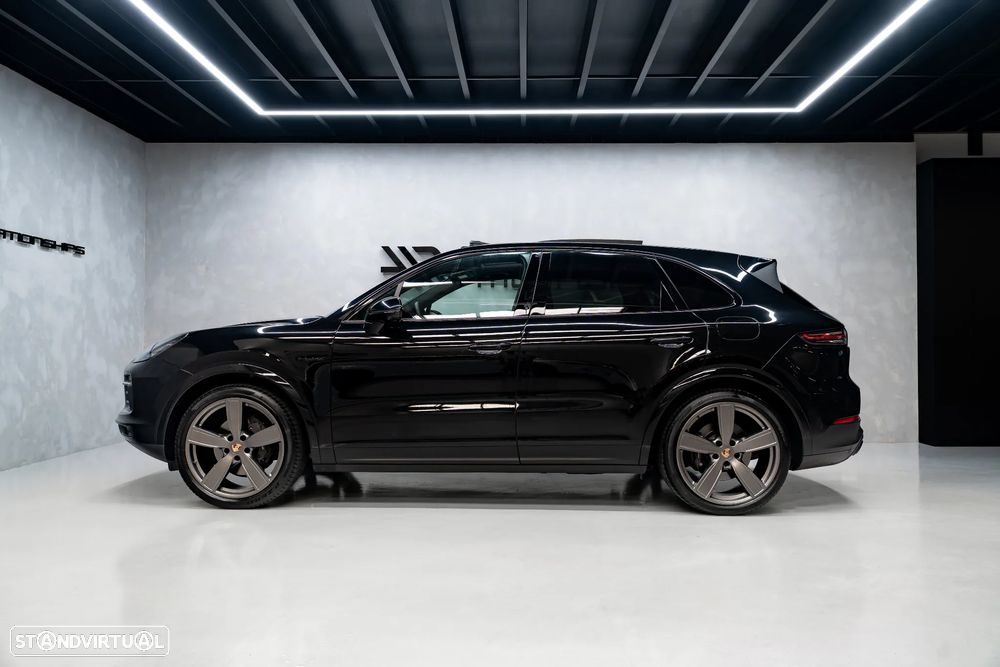 Porsche Cayenne E-Hybrid Tiptronic S Platinum Edition - 19