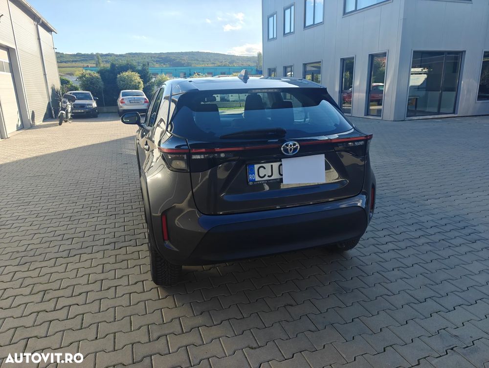 Toyota Yaris Cross 1.5 VVT-i HSD 4x2 Active - 4