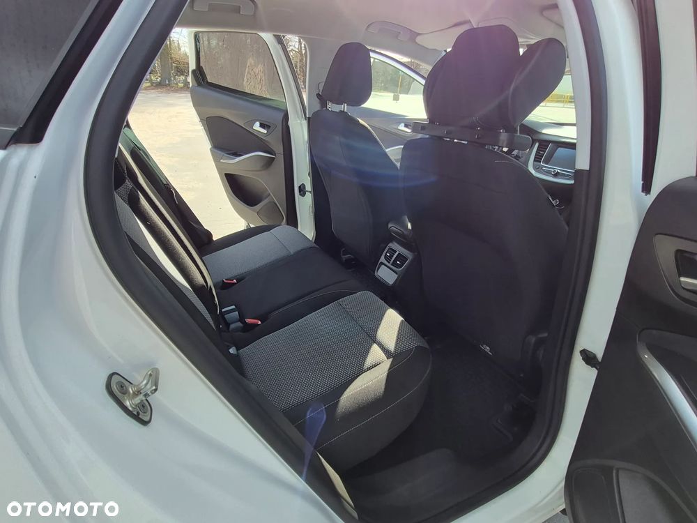 Opel Grandland X 1.2 T Enjoy S&S - 15