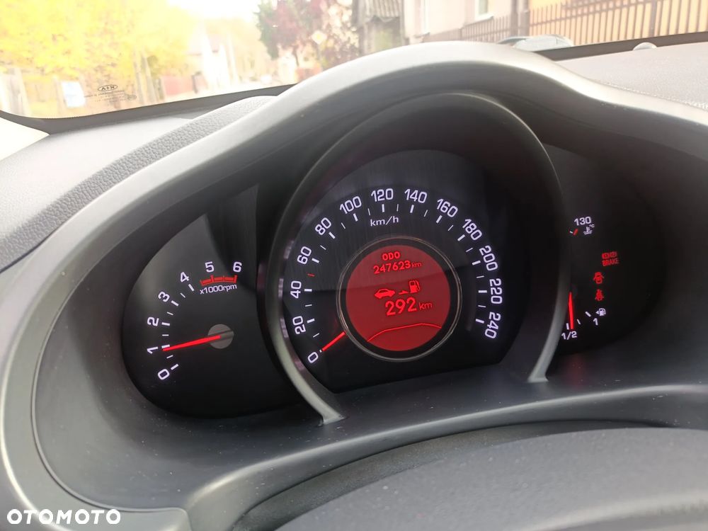 Kia Sportage 1.7 CRDI L 2WD - 6