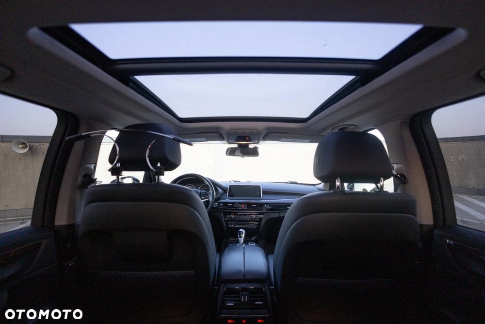 BMW X5 xDrive35i Sport-Aut - 11