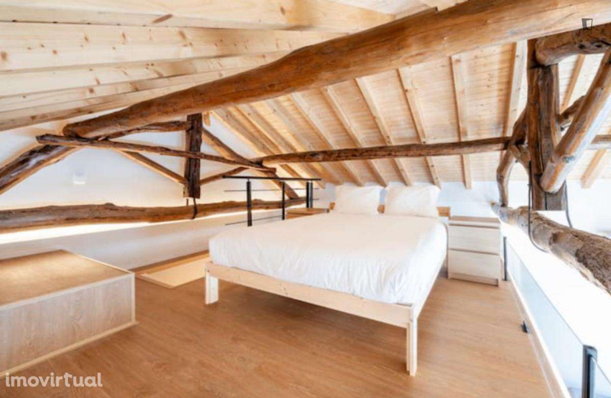 Apartamento com 1 quartos - localizado em Lordelo do Ouro Porto - Grande imagem: 2/16