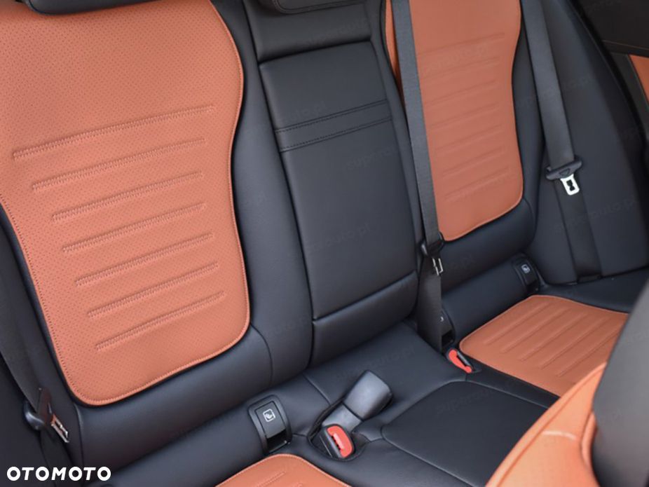 Mercedes-Benz Klasa C 220 d mHEV 4-Matic AMG - 12