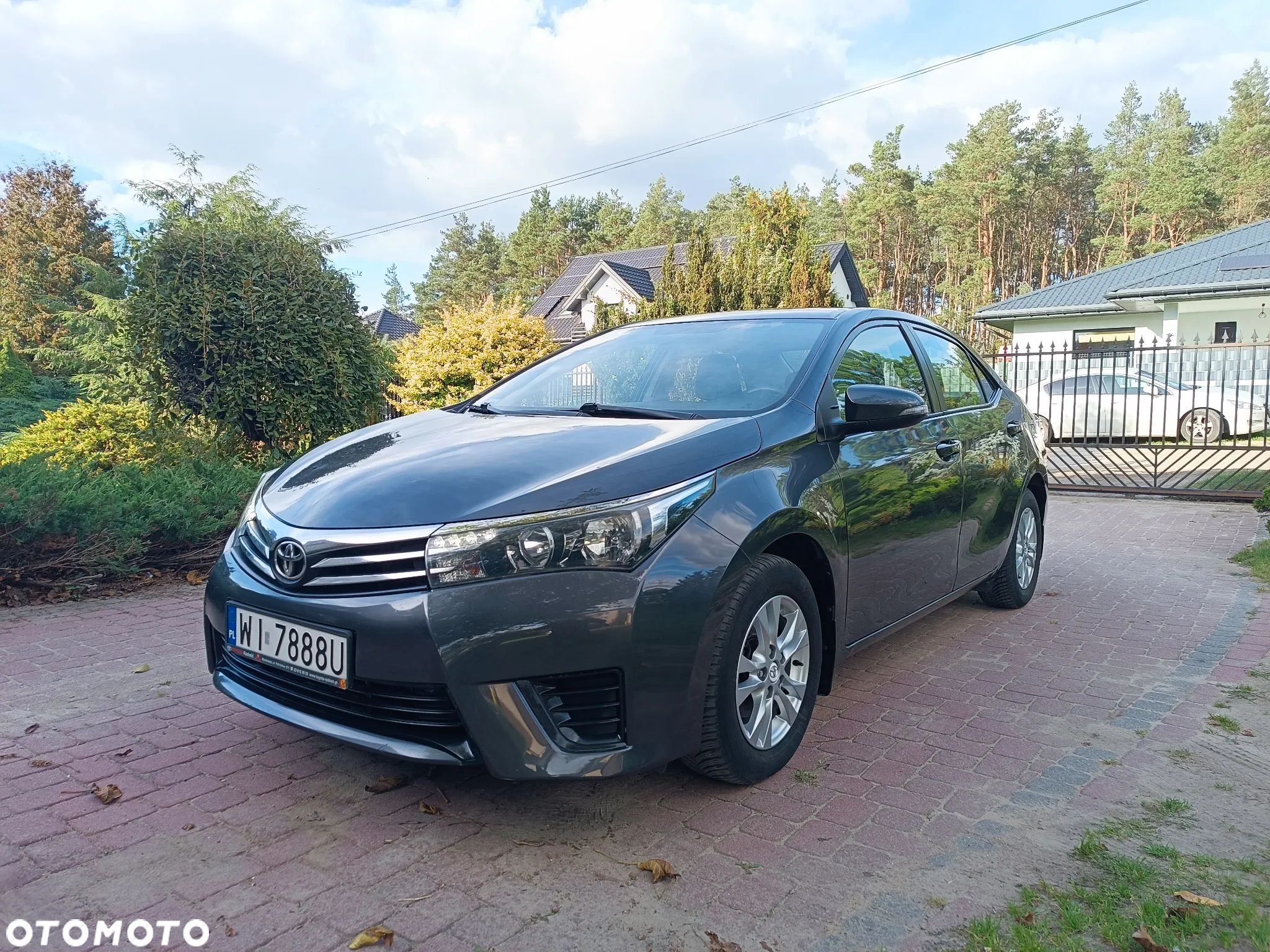 Toyota Corolla 1.6 Comfort - 1