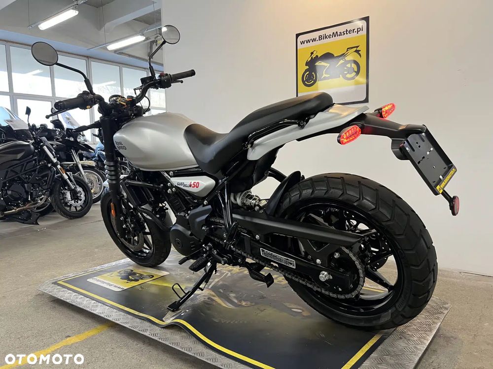 Royal Enfield Guerrilla - 6