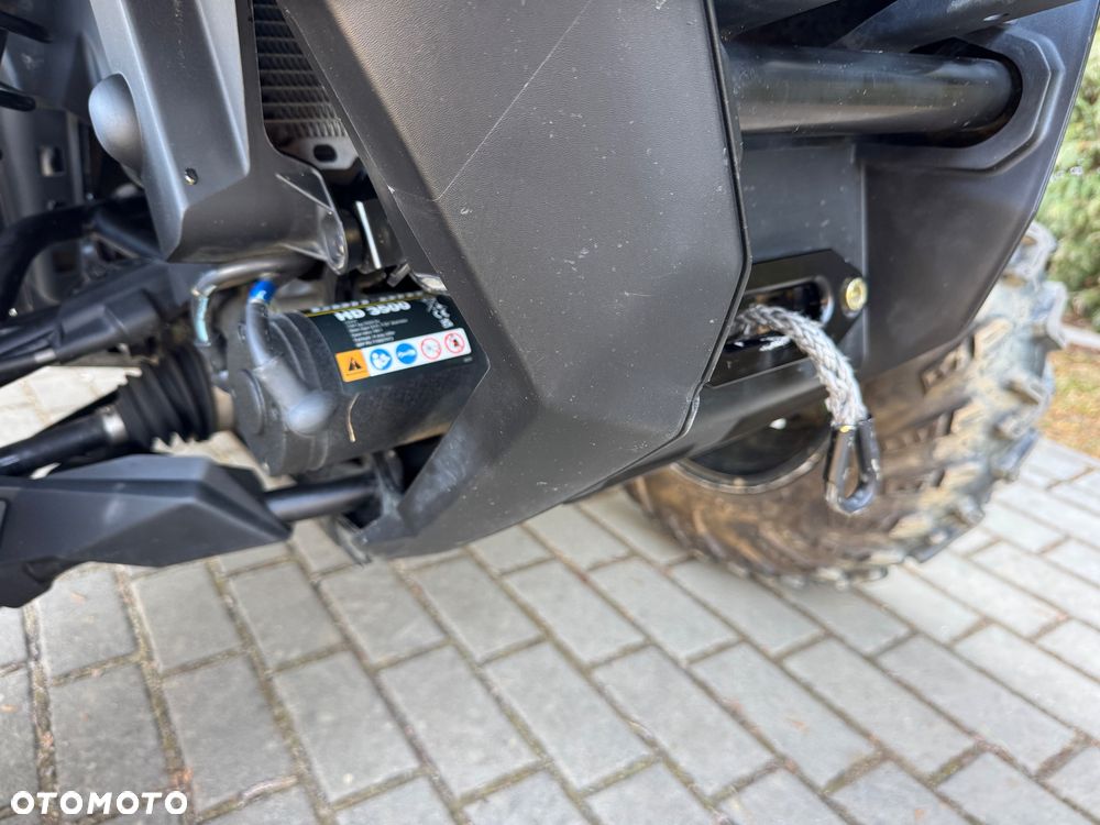 Can-Am Outlander - 4