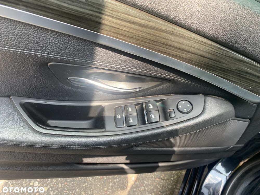 BMW Seria 5 - 15