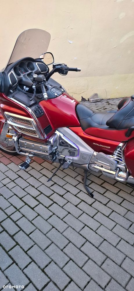 Honda GL - 6
