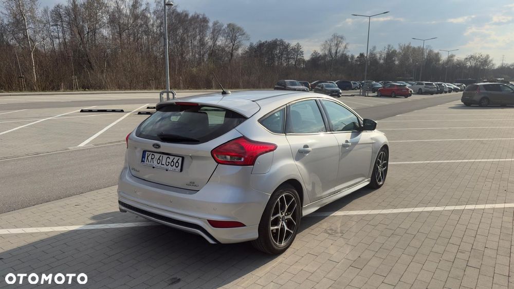 Ford Focus - 4