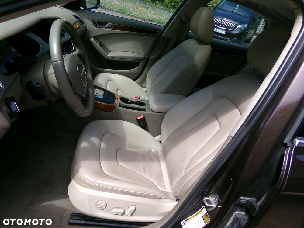 Audi A4 Limousine 2.0 TFSI quattro S tronic Attraction - 3