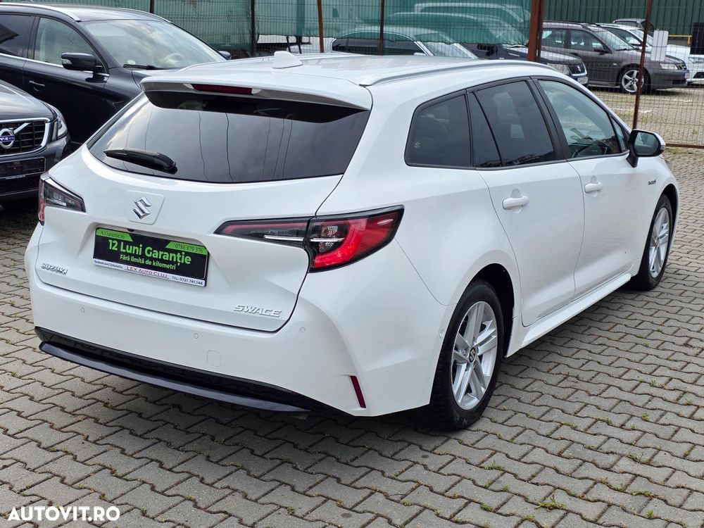 Suzuki Swace 1.8 E-CVT HEV Spirit - 4
