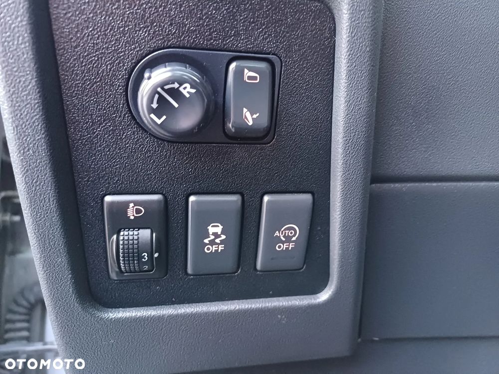 Nissan Qashqai 1.6 DCi Tekna EU6 - 19