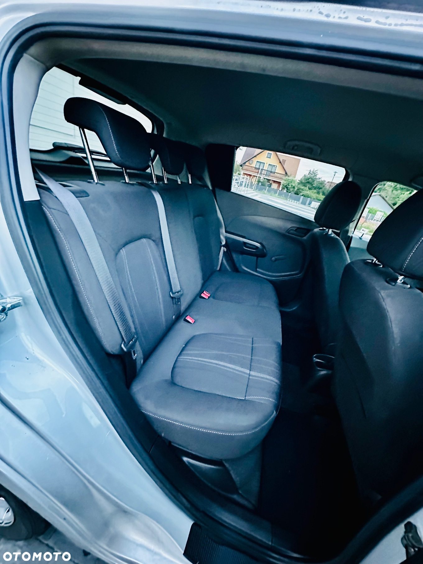 Chevrolet Aveo 1.2 LS - 27