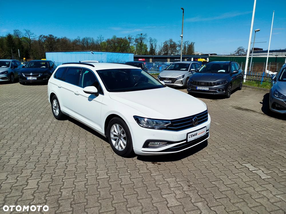 Volkswagen Passat Variant 2.0 TDI EVO Business DSG - 23