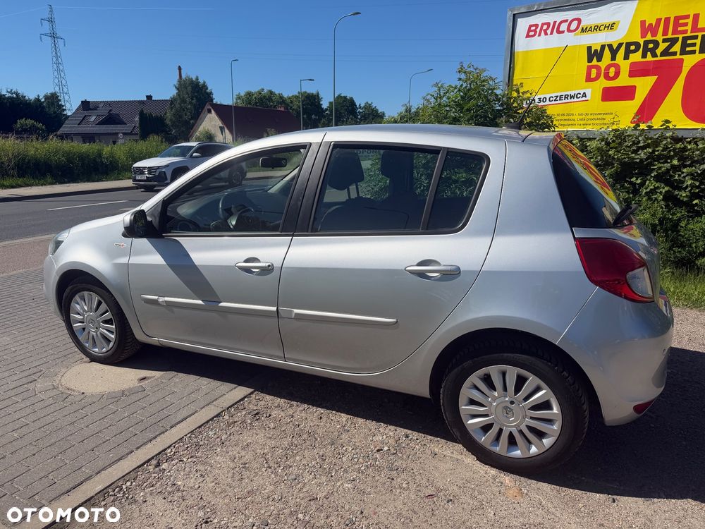 Renault Clio 1.2 16V Business - 3