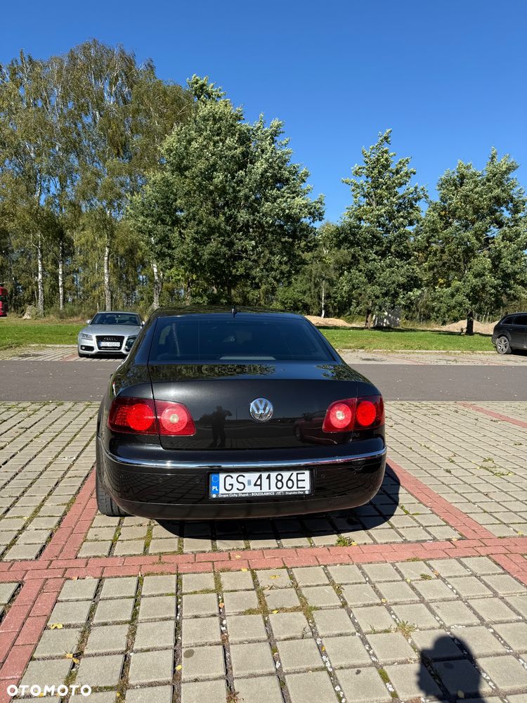 Volkswagen Phaeton - 6