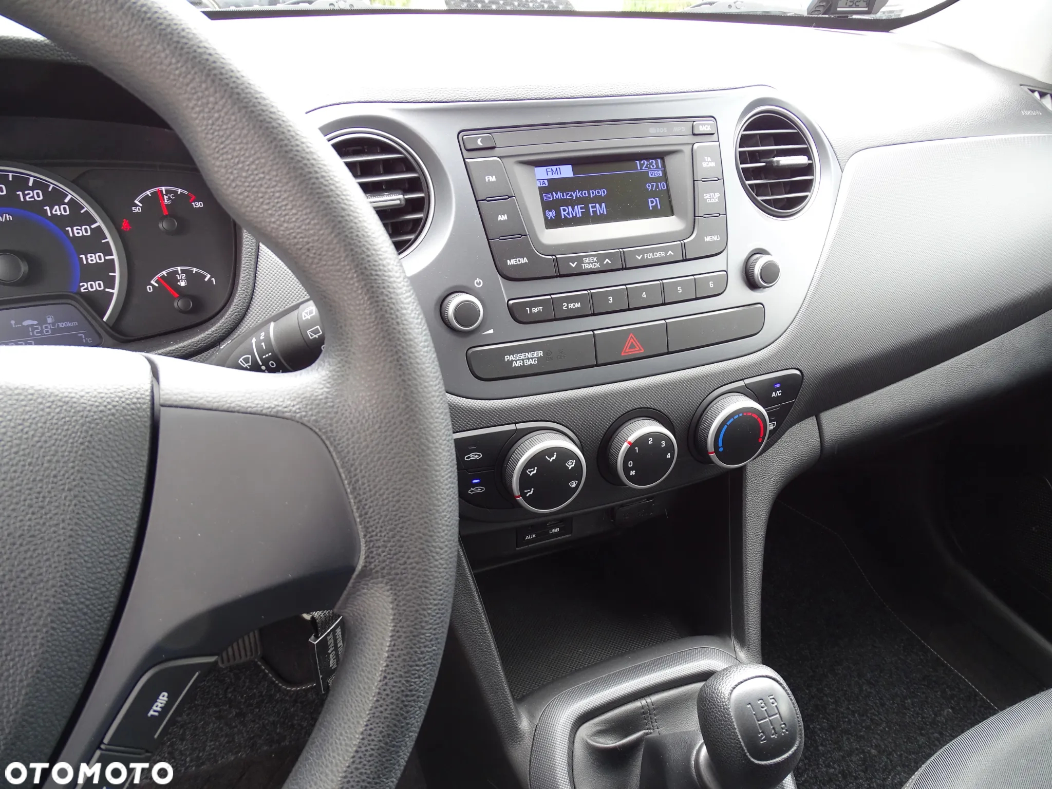 Hyundai i10 1.0 blue Classic - 27