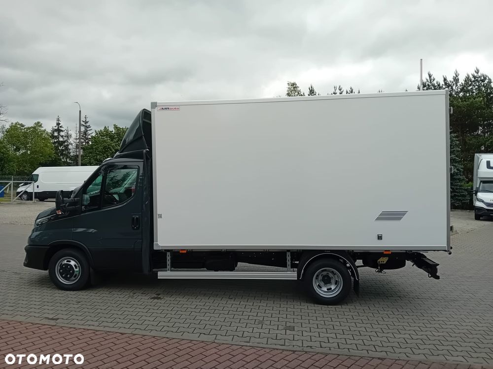Iveco DAILY 35C18HA8 3.0 180KM Hi-Matic IZOTERMA - 11