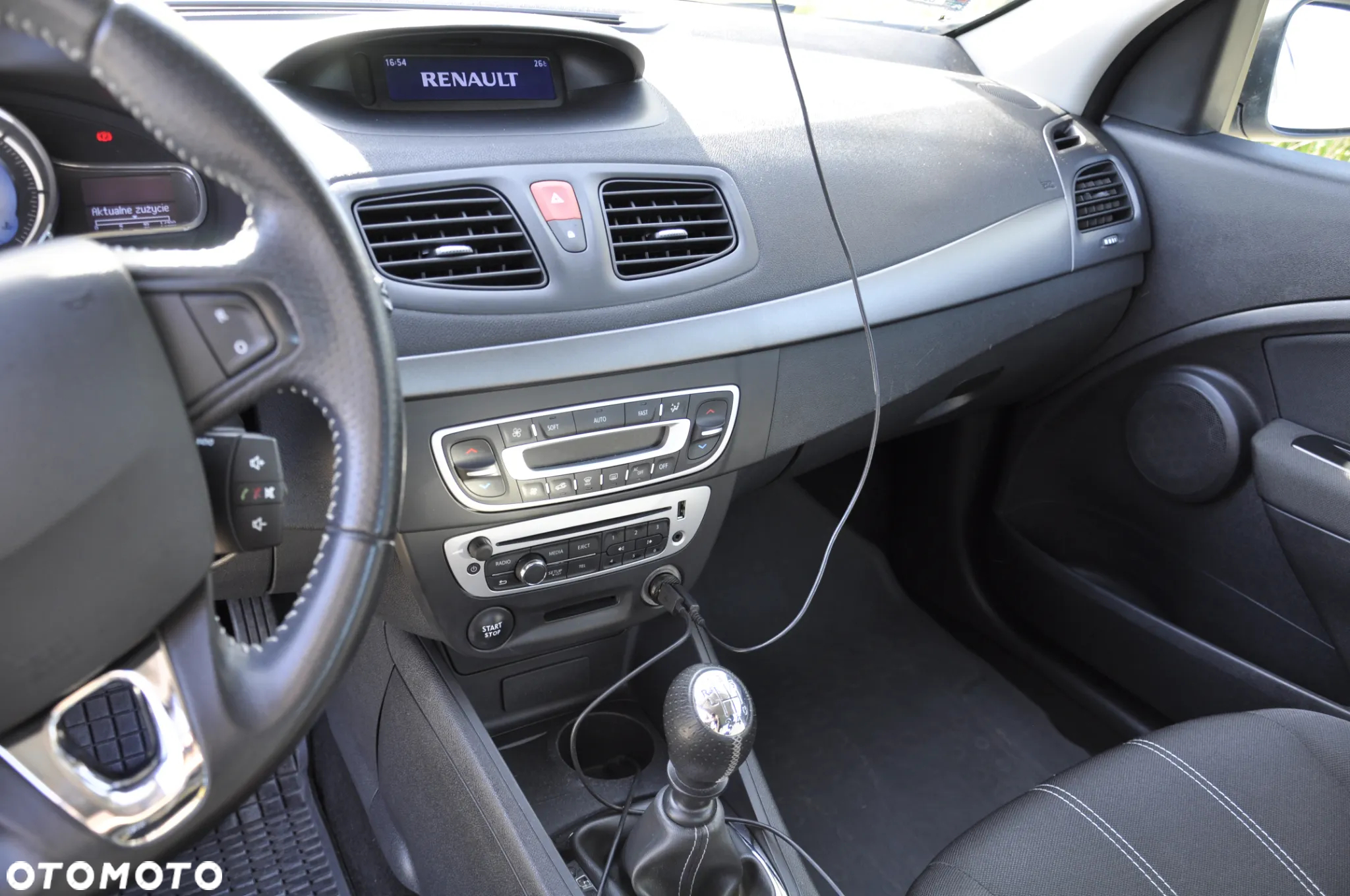 Renault Fluence 1.6 dCi Limited - 14