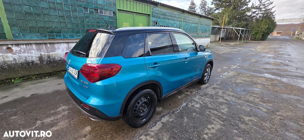 Suzuki Vitara 1.4 Boosterjet Mild-Hybrid 6AT Passion - 2