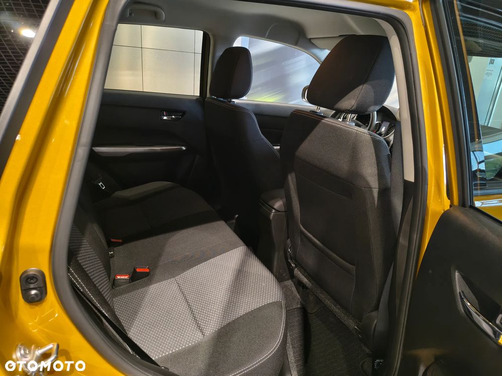 Suzuki Vitara 1.4 Boosterjet mHEV Premium Plus 2WD - 17