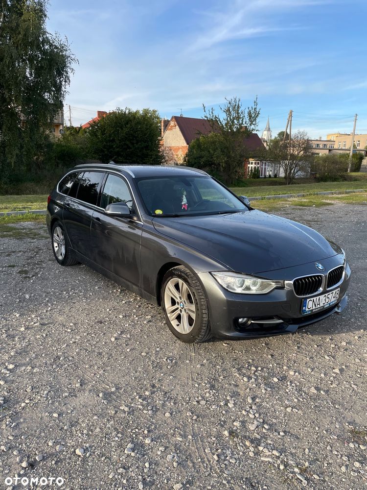 BMW Seria 3 318d Blue Performance Sport Line - 2