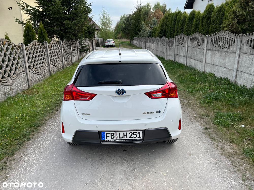 Toyota Auris 1.8 VVT-i Automatik START Edition - 24