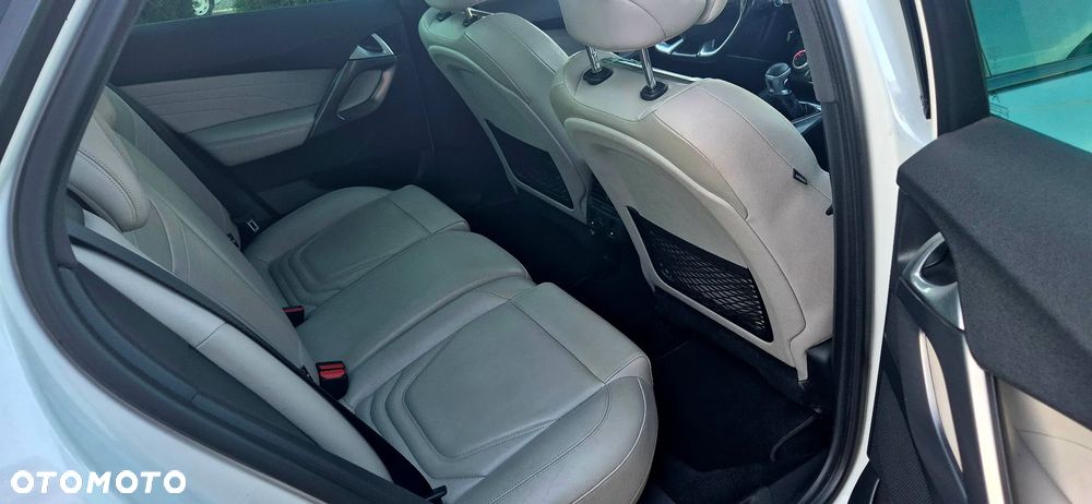 Citroën DS5 2.0 HDi SoChic - 17