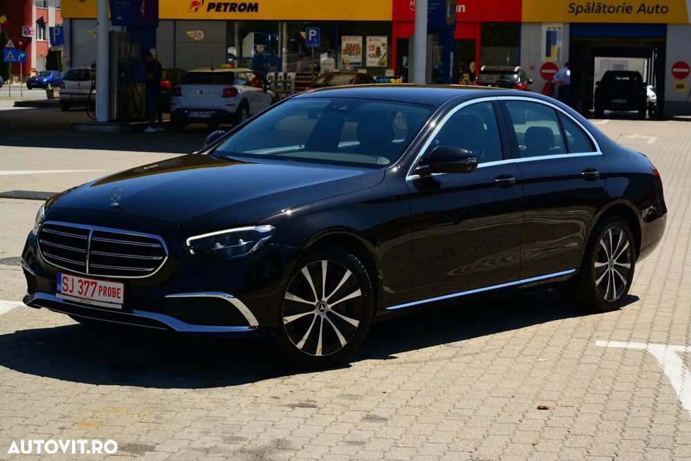 Mercedes-Benz E 300 de 9G-TRONIC - 1