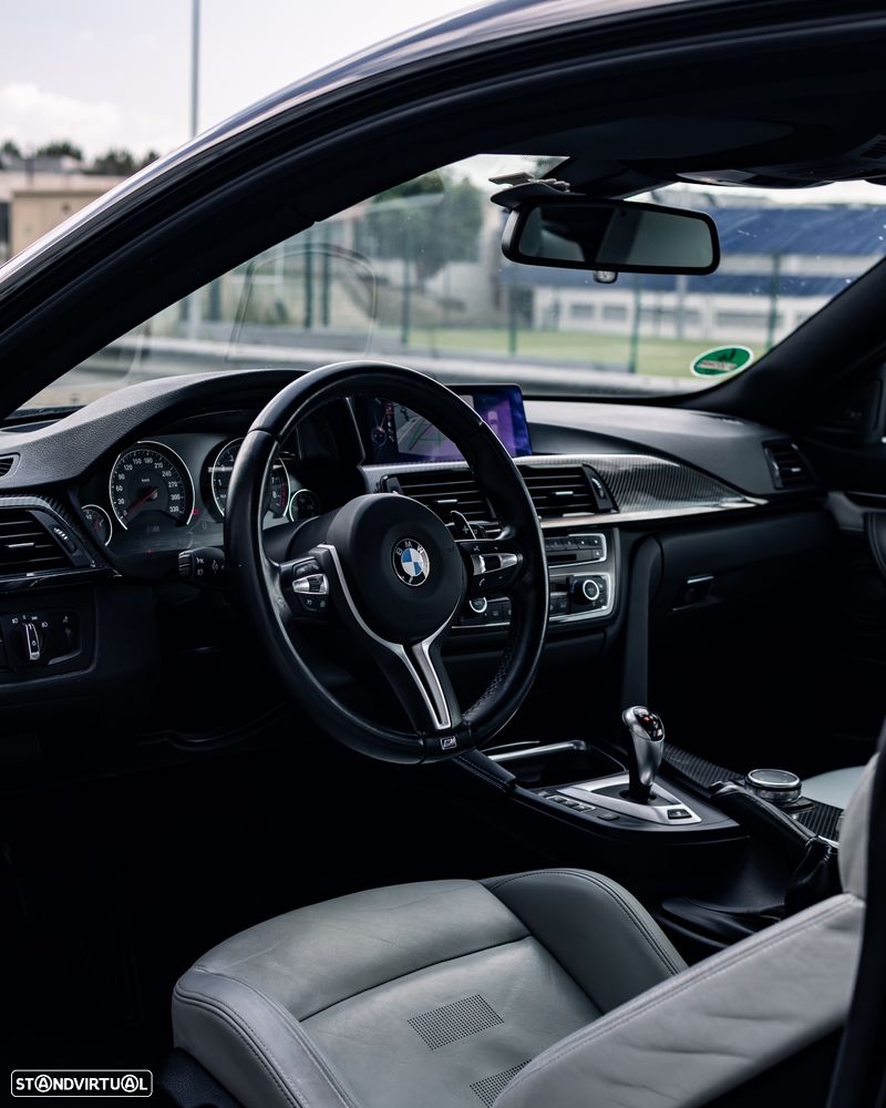 BMW M4 Auto - 14