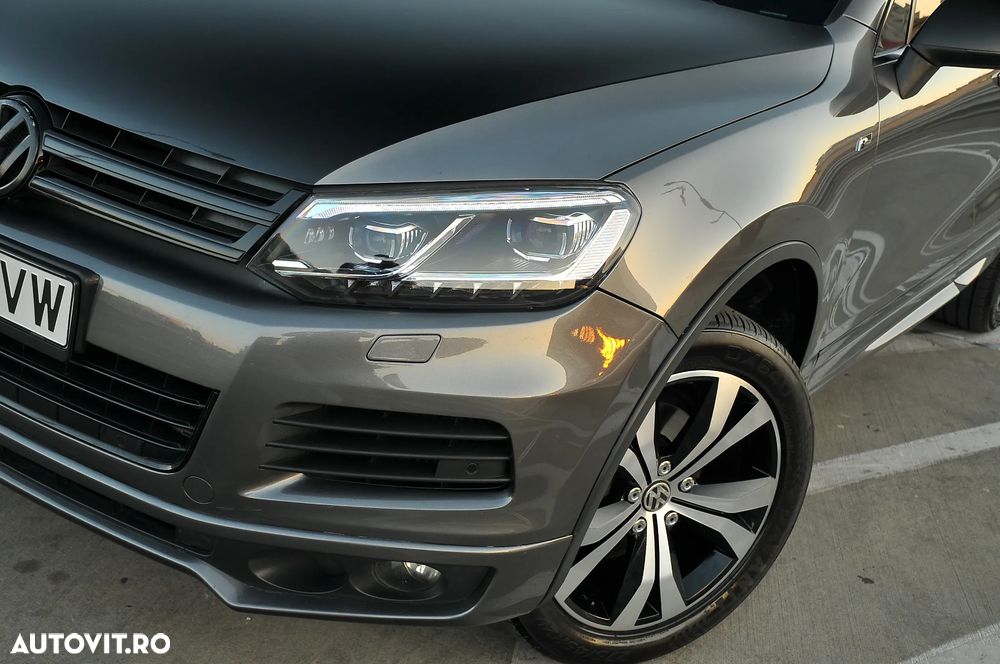 Volkswagen Touareg 3.0 V6 TDI BMT - 29