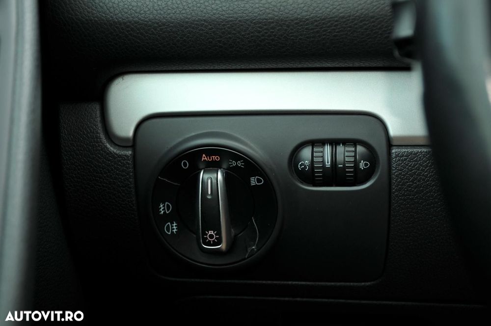 VOLKSWAGEN Golf 2009 — imagine 4