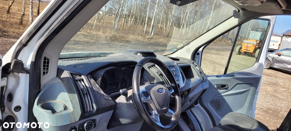 Ford Transit - 4