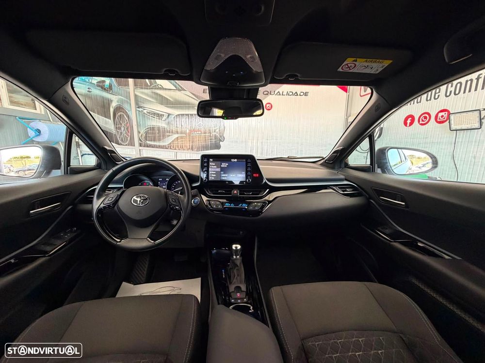 Toyota C-HR 1.8 Hybrid Square Collection - 9