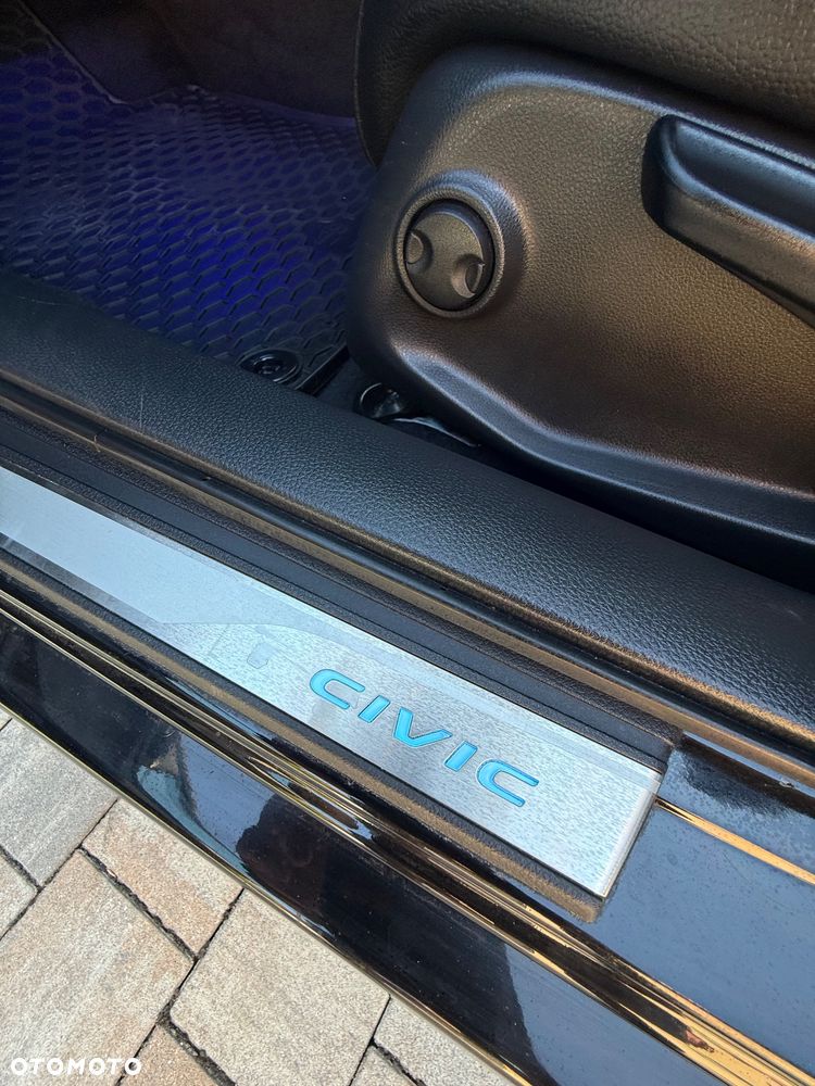 Honda Civic 1.5 T Prestige (Navi) - 35