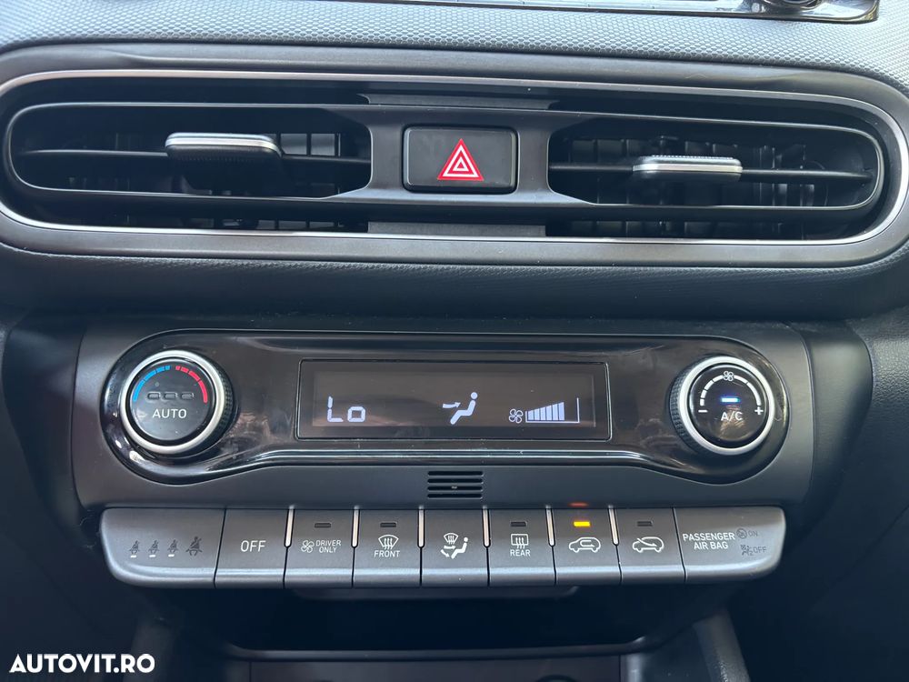 Hyundai KONA - 24