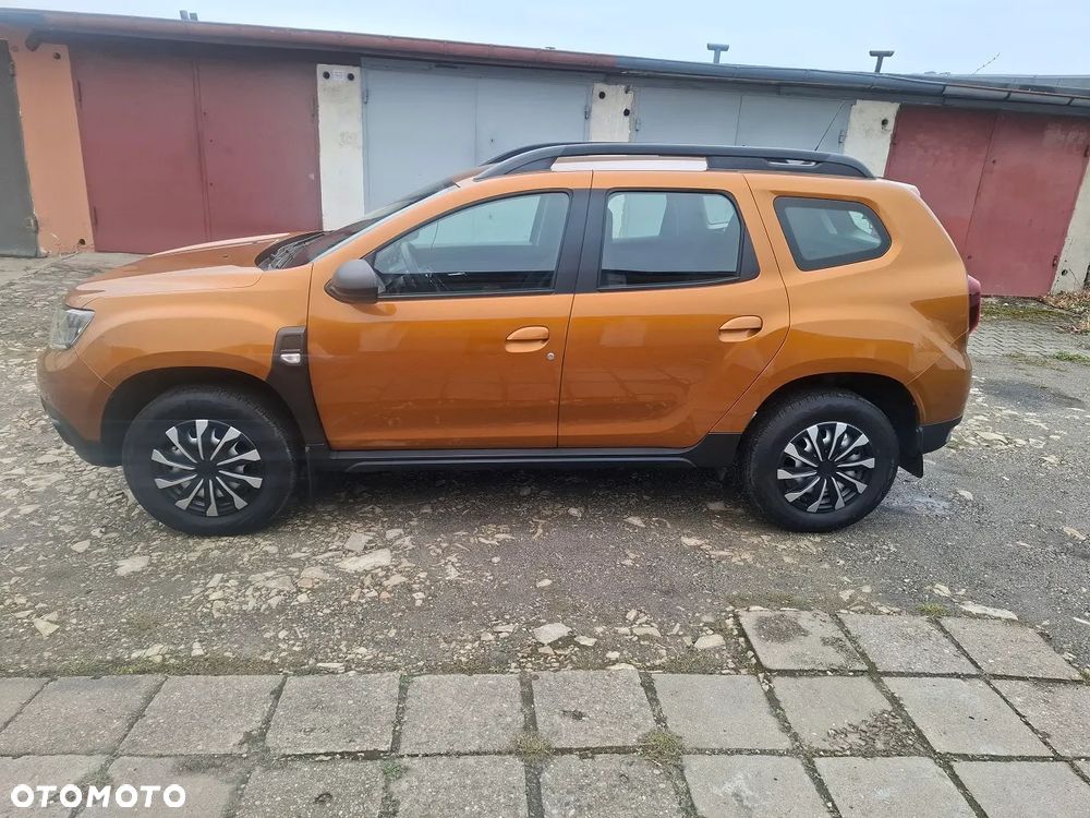 Dacia Duster 1.6 SCe Urban Explorer S&S - 23