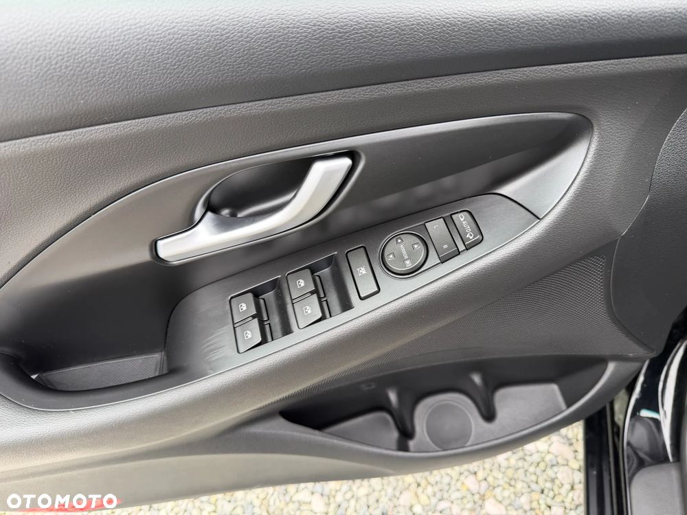 Hyundai i30 1.4 T-GDI DCT Passion Plus - 31