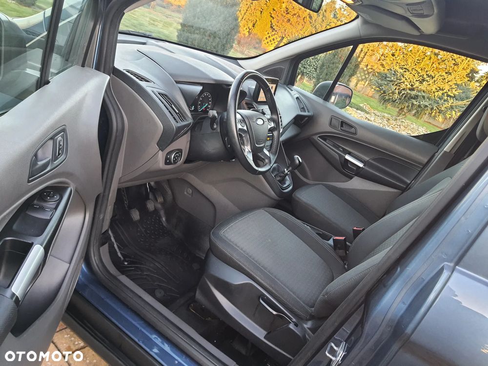 Ford Transit Connect XL - 17