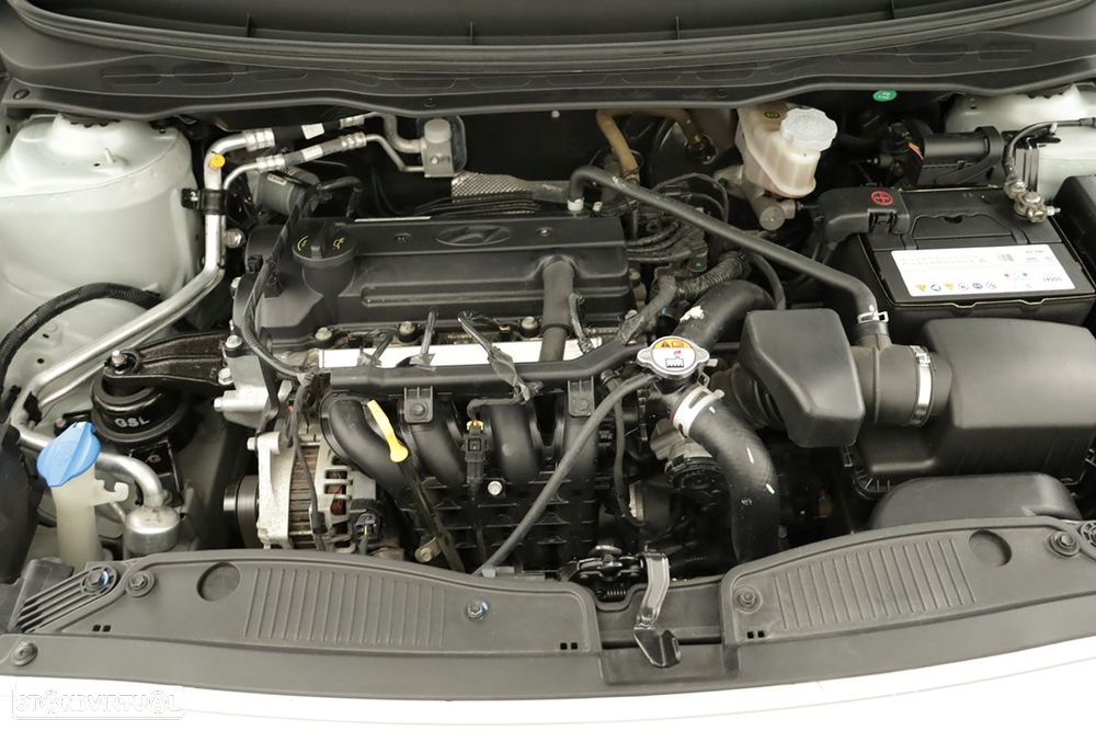 Hyundai i20 1.2 Blue Comfort+Pack Look+JLL16 - 21