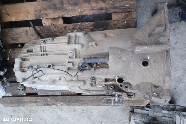 CUTIE DE VITEZE 2.5 MX1253  FEA Volkswagen VW Touareg generatia 1 7L - 3