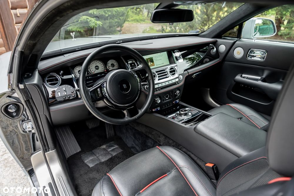 Rolls-Royce Wraith Standard - 24