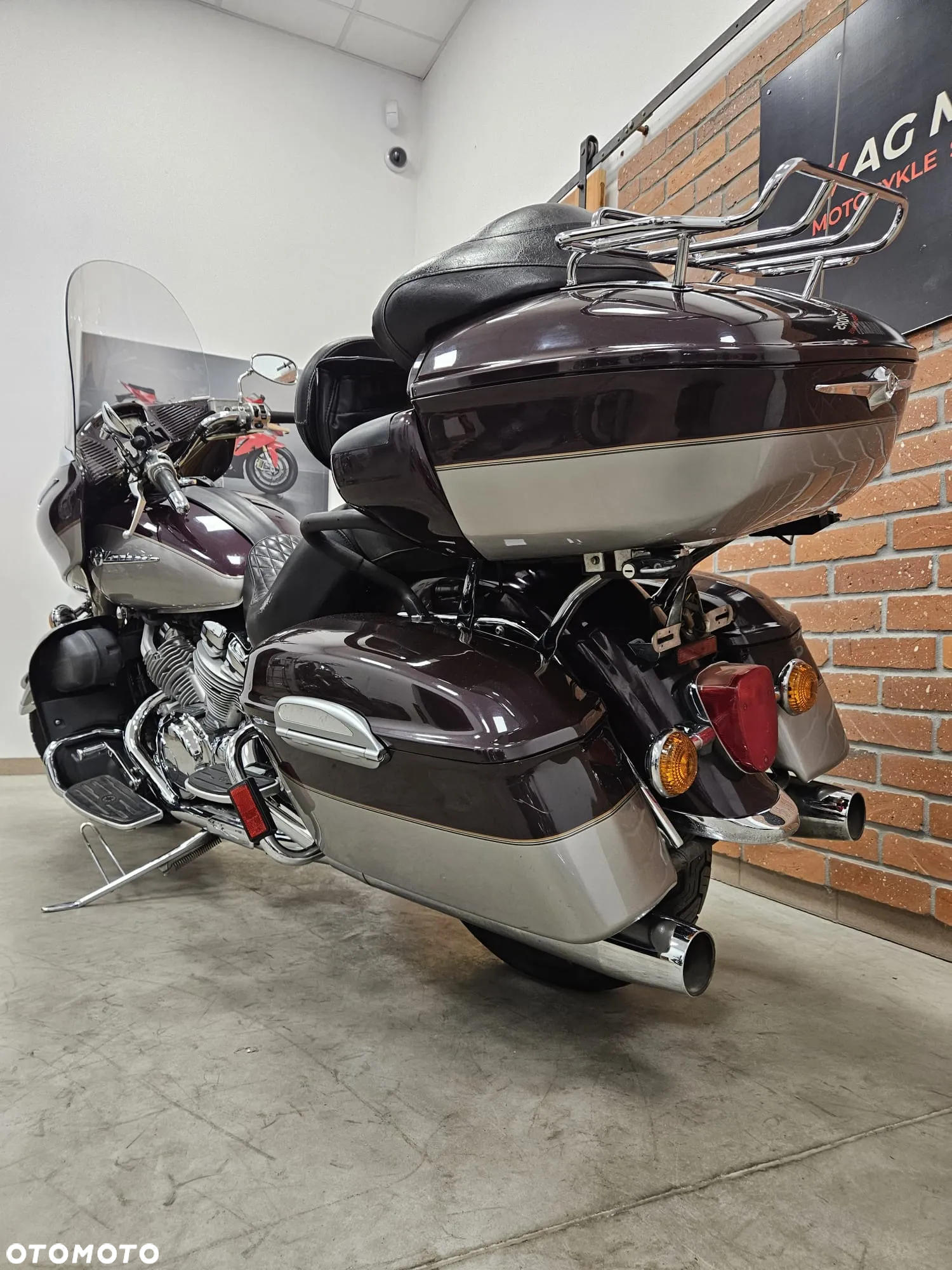 Yamaha XVZ - 11