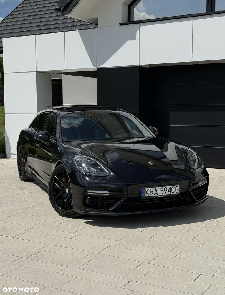 Porsche Panamera Turbo - 7