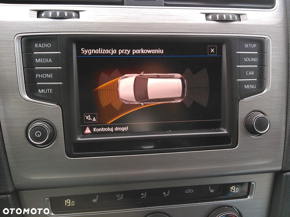 Volkswagen Golf VII 1.4 TSI BMT Comfortline - 13