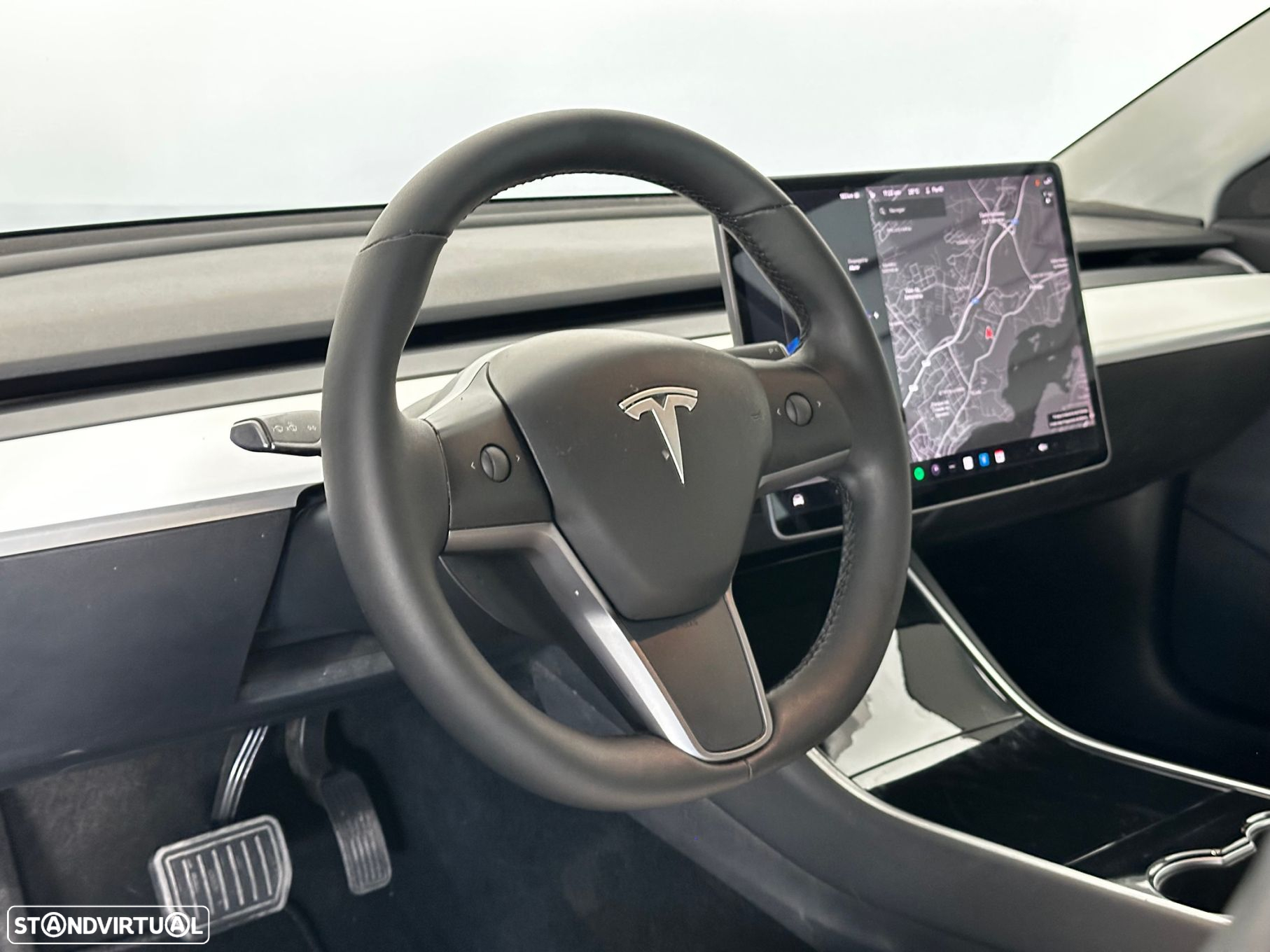 Tesla Model 3 - 12