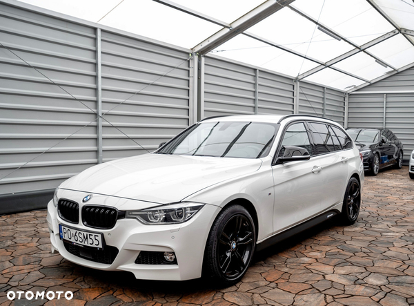 BMW Seria 3 330d xDrive M Sport Shadow