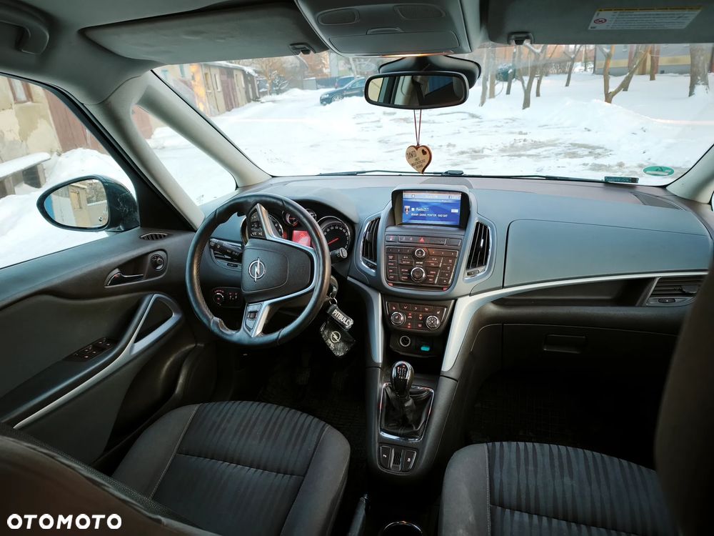 Opel Zafira - 7